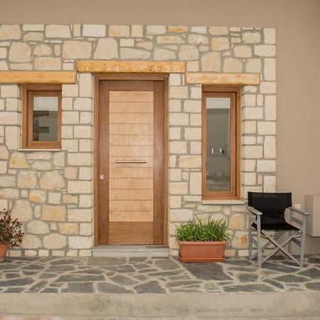 The Mountain House - Authentic Cretan Hideaway - Breathtaking And Nature Views Tourloti Exterior photo